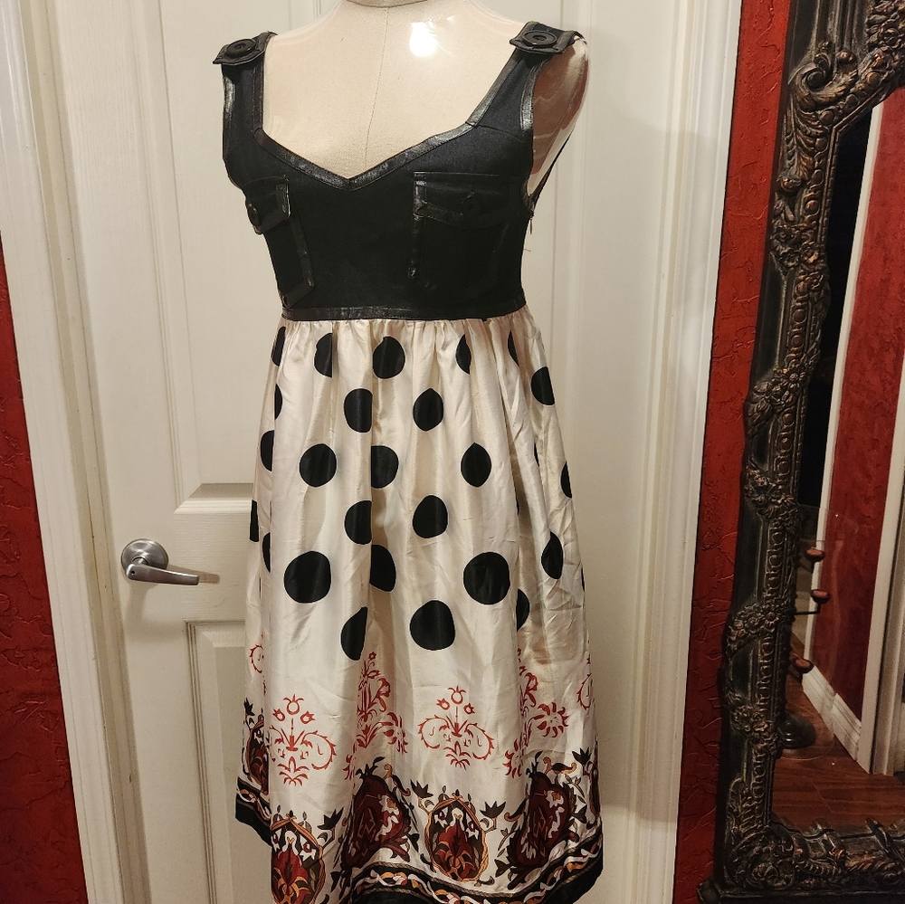 One o One Dress
